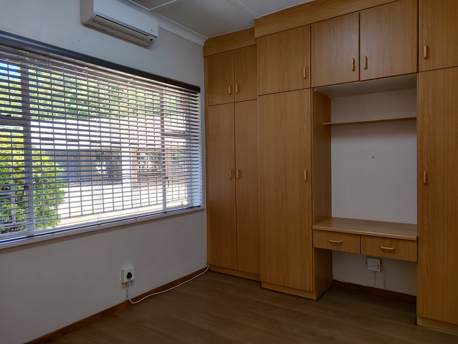 5 Bedroom Property for Sale in Stilfontein North West